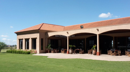 Casa En Venta En Canning San Lucas 5 Ambientes A La Laguna