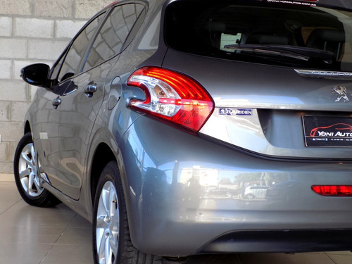 Peugeot 208 Allure 2013 - 54000 Km - -u-n-i-c-o- Permuto -*