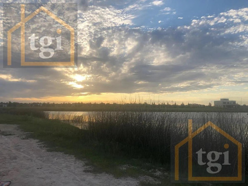 Imagen 2 de 20 de Lote A La Laguna En Venta En El Naudir