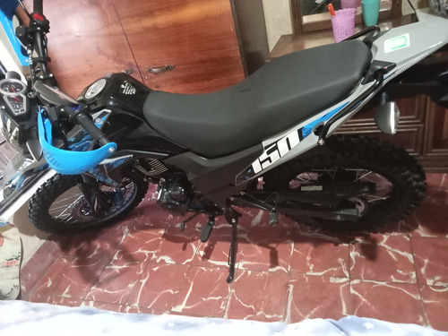 Italika Dm 150 Color Azul