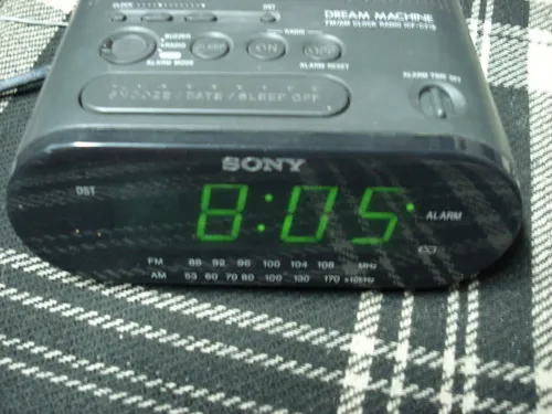 Reloj Despertador Sony