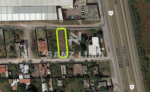 Carr. Celaya A Salvatierra: Magnifico Terreno Campestre A 60 M. De La Carretera