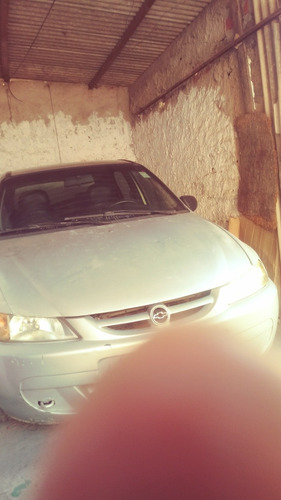Imagem 1 de 2 de Chevrolett Celta