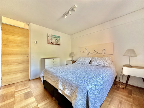 En Condominio: Estoril - Charles Hamilton