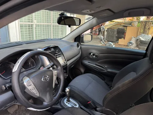 Nissan Versa 1.6 Advance At