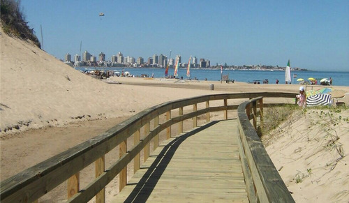 Excelente Balcon Terraza Mar Sobre Rambla Parada 13 Mansa