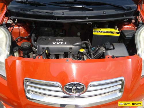 Toyota Yaris Sport-sincrónico