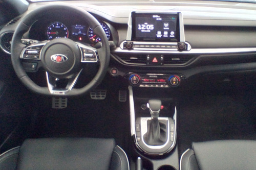 Kia Cerato Gt Line 2.0 Sx At6 4 P Venta A Todo El País