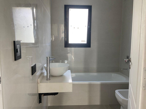 Casa En Venta 3 Dormitorios Santa Elisa - Pilar Del Este