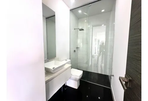 380m2 Penthouse En El Poblado