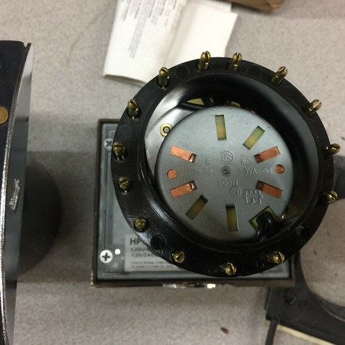 New In Box Danaher Controls Cycl-flex 120vac 150sec Timm Zzb