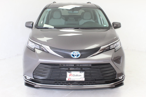 Imagen 8 de 15 de Toyota Sienna Hibrida Xle Tela