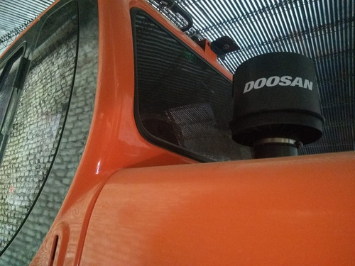 Imagen 5 de 15 de Excavadora Doosan 225lcv Con 3er Vía Año 2020