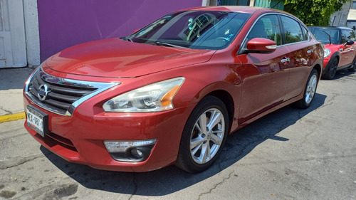 Nissan Altima 2.5 Advance Navi Cvt