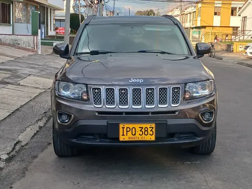 Jeep Compass Limited 2.4cc AT AA 4X4