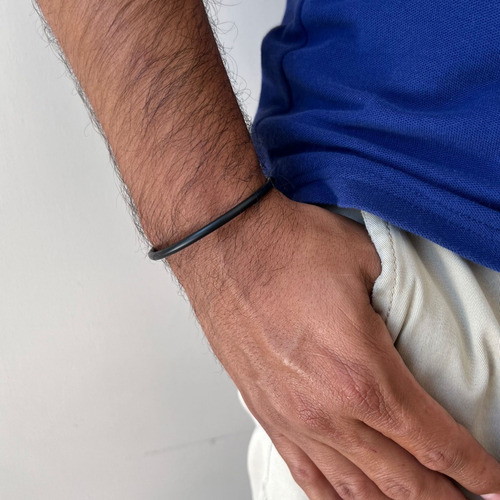 Imagen 7 de 9 de Pulsera De Caucho Y Plata Ley .925 Hombre Agálea