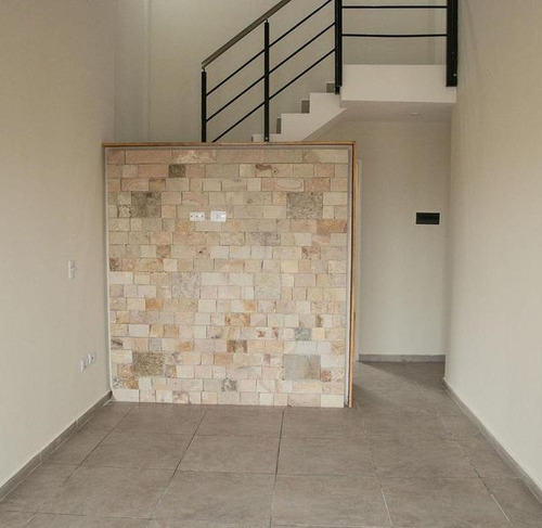 Imagen 10 de 13 de Excelente Duplex 3 Ambientes En El Centro De Caseros