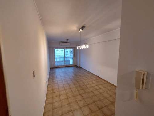 Departamento En Venta - 2 Dormitorios 1 Baño - 60mts2 - Bahía Blanca