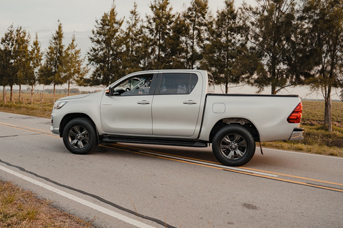 Toyota Hilux SRV Diesel 4X4 AT