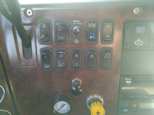 Tracto Camion Mack, Año 2019, 143.000 Kilometros, 3.500 Hora