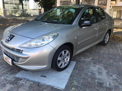Peugeot 207 Passion 1.4 Xr Flex 4p 2012