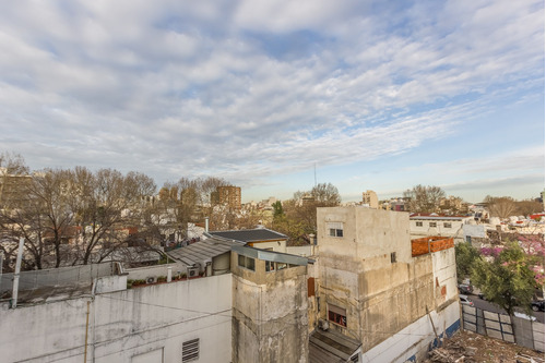 Venta Boedo Ph En Block 5 Ambientes 2 Cocinas Terraza 2 Baños Con Jacuzzi Muy Amplio