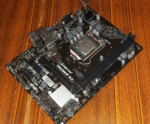 Kit Motherboard Biostar 9na Gen + Core I3 9100 3.6 Ghz Negro (Usado)