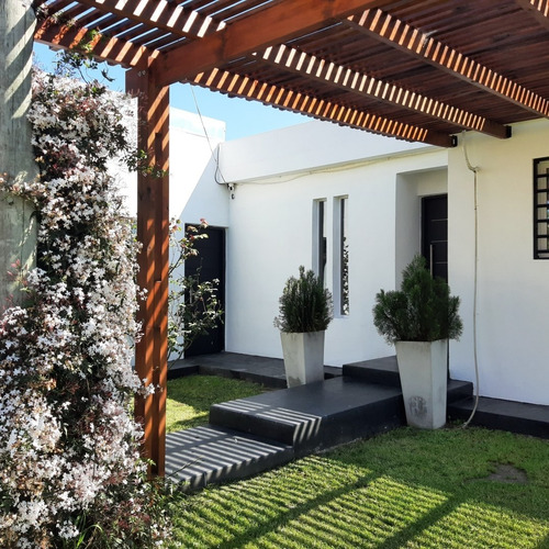 Casa Estilo Quinta C/pileta Climatizada Alquiler Temporario