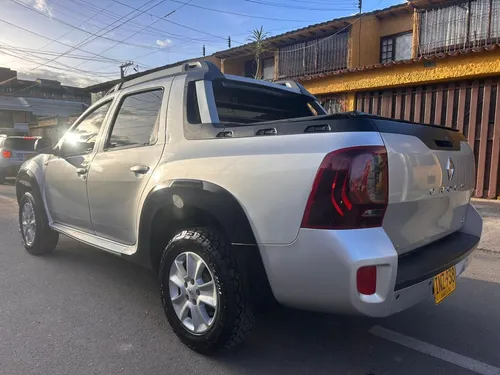 Renault Duster Oroch 2.0 Dynamique