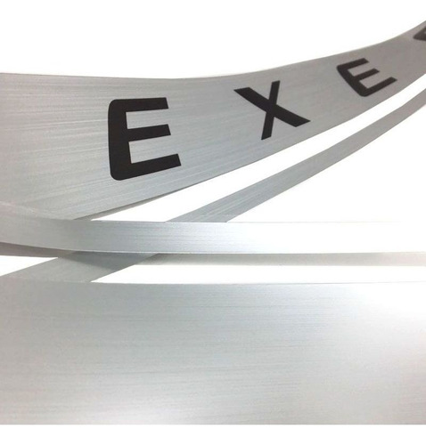 Imagem 5 de 7 de Kit Adesivos Faixas S10 Executive Chevrolet Turbo Eletronic