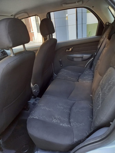 Fiat Palio 1.4 Weekend Trekking 2011 /bareinautos
