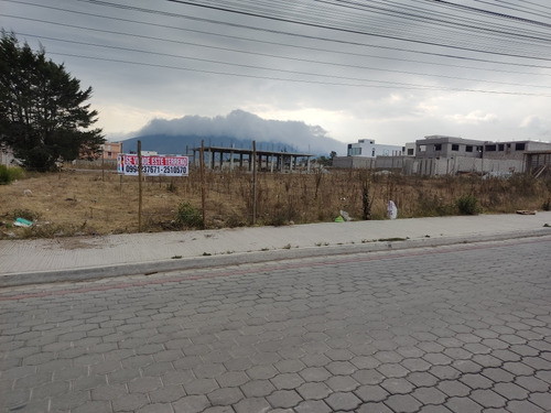 Terreno De 200 Metros En La Principal