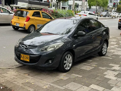 Mazda 2 1.5 15na1 Sedan AT