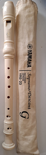 Flauta Yamaha. Soprano/descant. Recorder German. Yrs-23