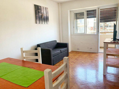 Venta Departamento 2 Amb Al Frente Piso Alto Balvanera