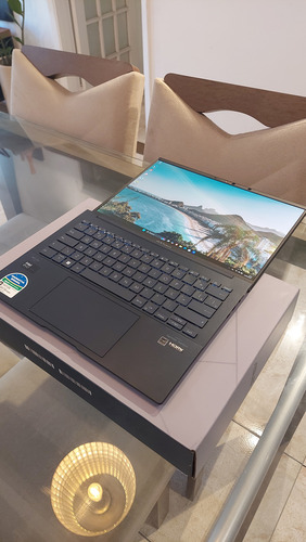 Asus Zenbook 14 Oled, Intel Core Ultra 9 185h, 32gb, 1tb Ssd Ponder Blue (Usado)