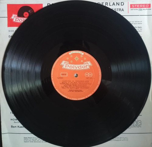 Lp Bert Kaempfert And His Orchestra Dancing In Wonderland Vi Estándar (Usado)