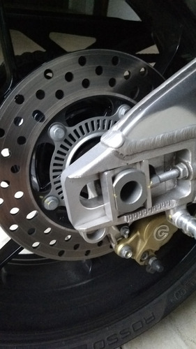 Imagen 8 de 9 de Aprilia Touno V4 1100 Rr