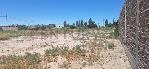 Terreno De 350m² En Bº Gran Vistalba Century 21 Lopez Vende Gran Oportunidad..! Zona De Gran ...
