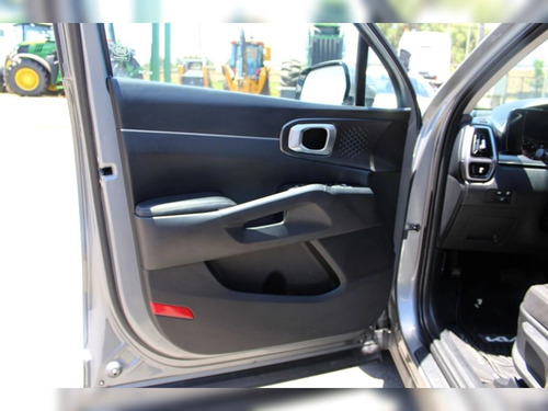 Kia Sorento 2WD 2.5 AUT