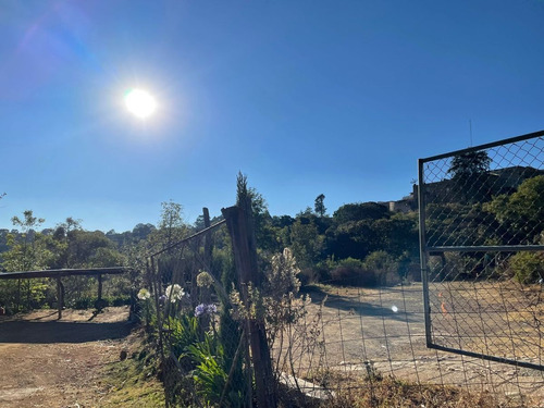 Terreno En Venta En Santa Rosa Con Acceso Vehicular Y Ojo De