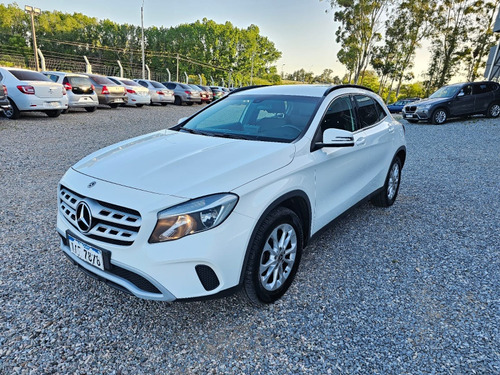 Mercedes-Benz Clase GLA 1.6 Gla200 Urban 156cv