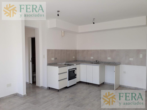 Imagen 3 de 7 de Venta De Departamento 3 Ambientes En Wilde ( 25038)