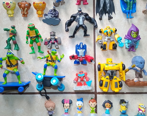 Lote De Juguetes, Figuras Y Peluches-funko Pop Marvel Tmnt (Usado)