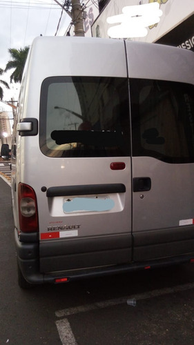 Imagem 4 de 8 de Renault Master Van 2011 16 Lugares