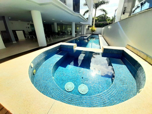 Imagem 18 de 30 de Apartamento Com 3 Dormitórios À Venda, 151 M² Por R$ 1.690.000,00 - Jurerê - Florianópolis/sc - Ap5812
