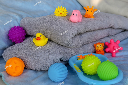 Imagen 3 de 9 de Juego Baño Pelotas Animales Animalitos Chifles + Bañadera