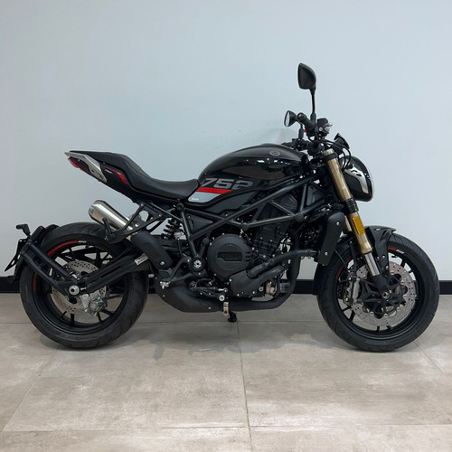 Imagen 18 de 21 de Benelli 752 S