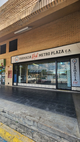 Grey Zuloaga Y Javier Philip Inzitu Realtors Venden Local Comercial En C.c. Metro Plaza San Diego Carabobo Venezuela