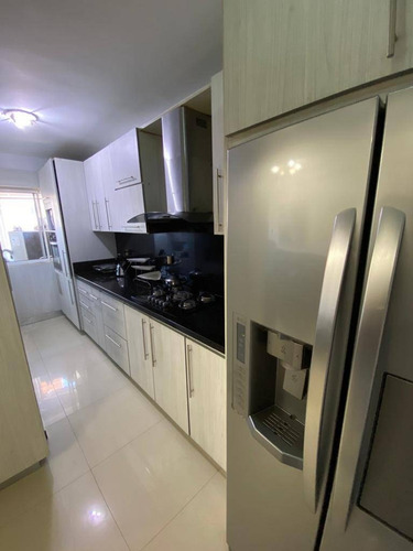 Imagen 3 de 30 de Ludeisi Zerpa Vende Apartamento En El Parral, Valencia 437998